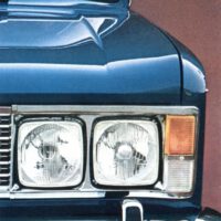 FIAT 125 (1968) front lights