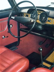FIAT 125 (1968) tableau de bord