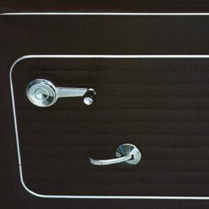 FIAT 125 Special (1971) door handle and window crank