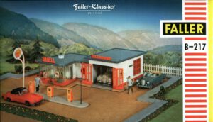 Faller gas station (B-217) with the beautiful old packaging motif