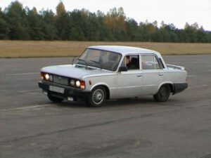 Polski FIAT 125p de Andrzej M. (Pologne)